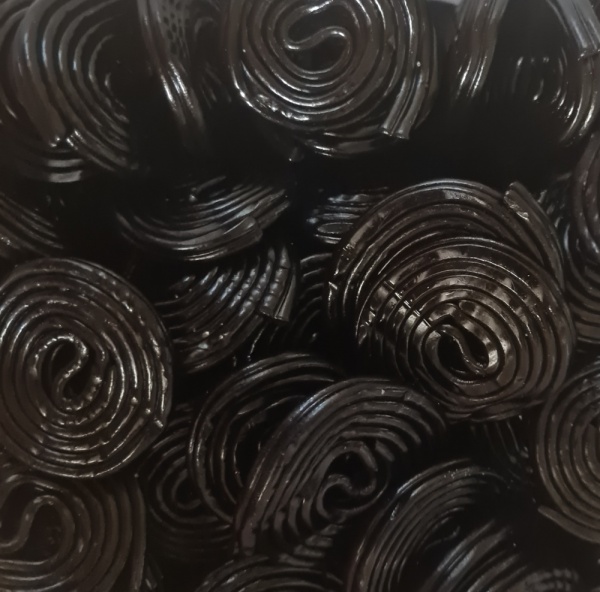 Black Liquorice Wheels Pick & Mix Sweets Damel 100g